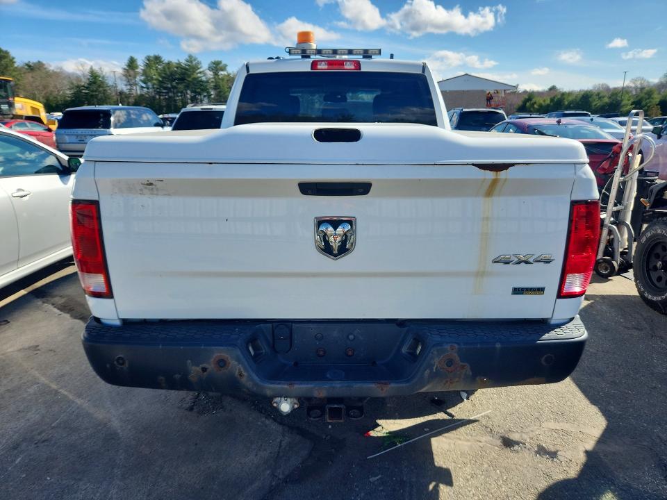 48674206 :رقم المزاد ، 1C6RR7FG7DS629573 vin ، 2013 Ram 1500 مزاد بيع