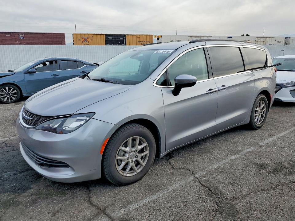 50129546 :رقم المزاد ، 2C4RC1DG6LR148966 vin ، 2020 Chrysler Voyager مزاد بيع