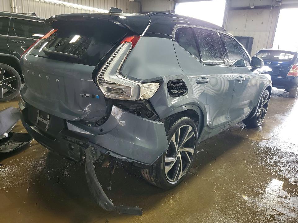 Продаж на аукціоні авто 2022 Volvo Xc40, vin: YV4162UM8N2724796, номер лоту: 48957046