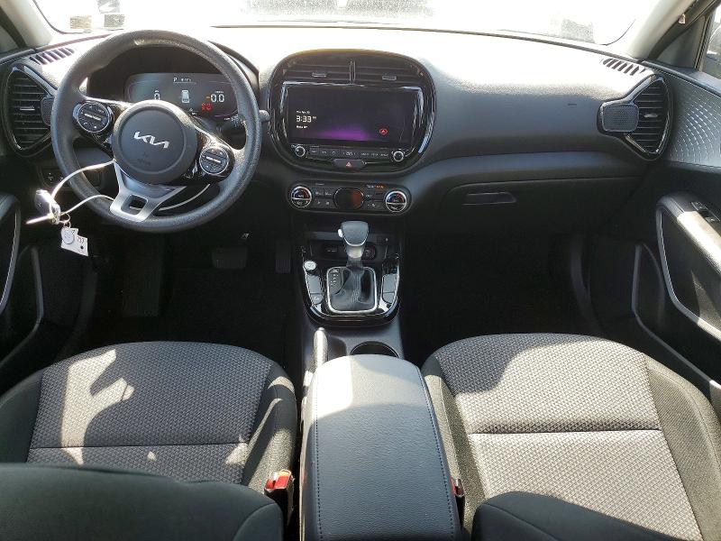 50950546 :رقم المزاد ، KNDJ23AU3P7884650 vin ، 2023 Kia Soul مزاد بيع