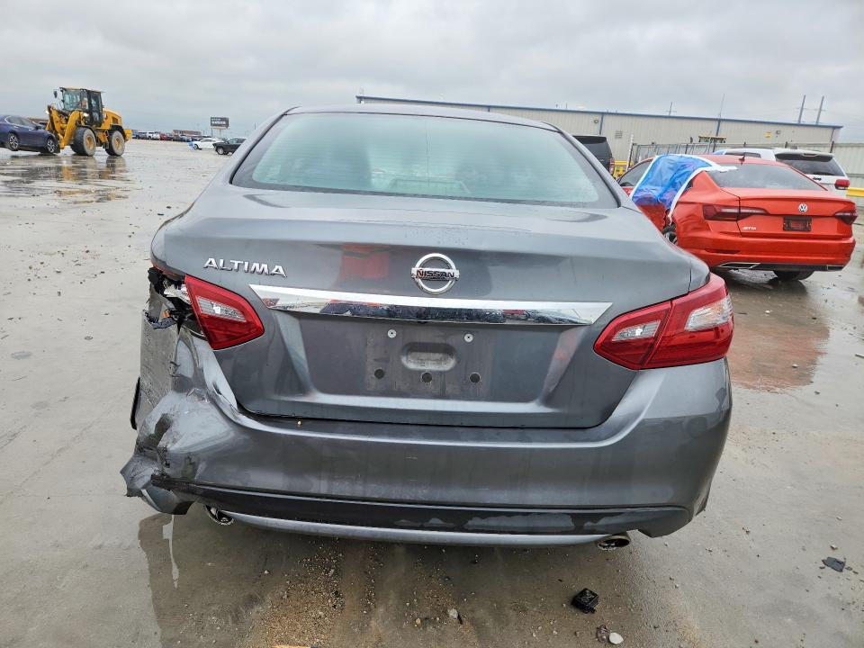 52085326 :رقم المزاد ، 1N4AL3AP7JC183914 vin ، 2018 Nissan Altima مزاد بيع