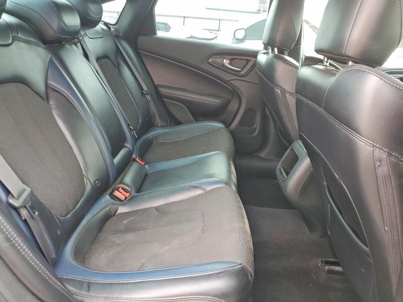2015 Chrysler 200 მანქანა იყიდება აუქციონზე, vin: 1C3CCCBG7FN635796, აუქციონის ნომერი: 50618236