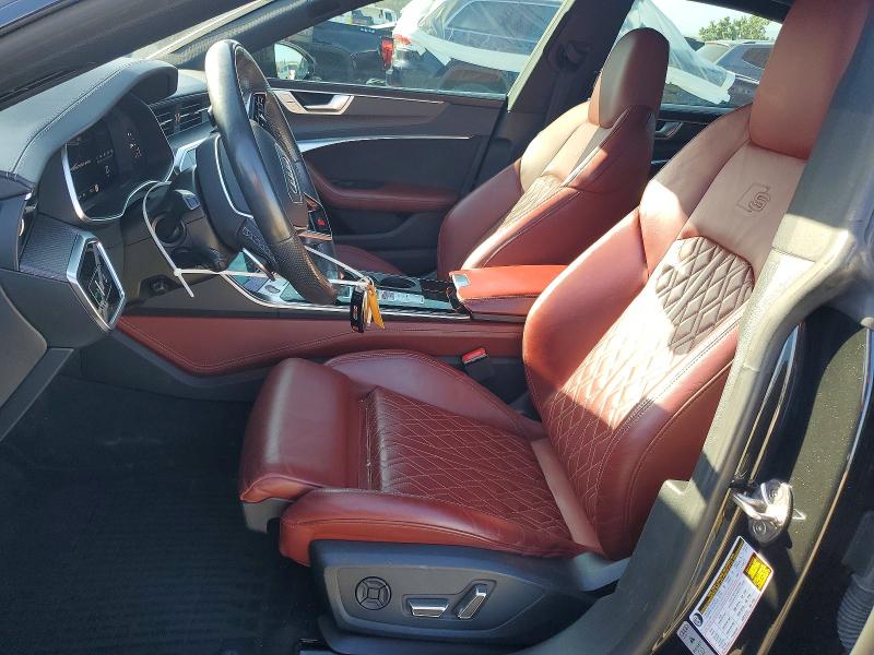 52083086 :رقم المزاد ، WAUSFBF24MN072790 vin ، 2021 Audi S7 مزاد بيع