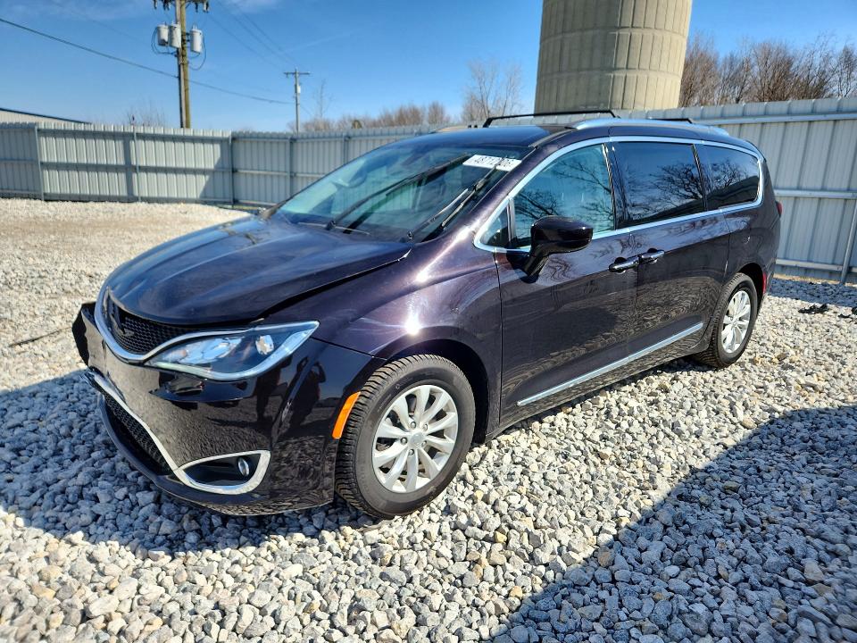 48712206 :رقم المزاد ، 2C4RC1BG9JR246700 vin ، 2018 Chrysler Pacifica مزاد بيع