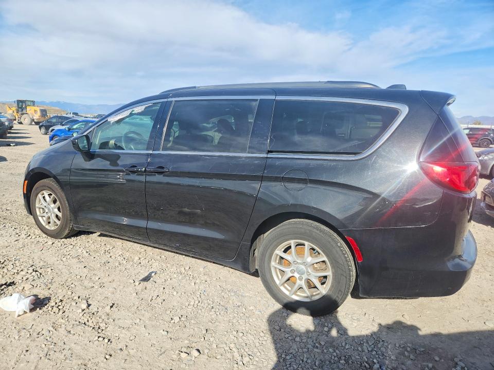47175346 :رقم المزاد ، 2C4RC1DG0LR256967 vin ، 2020 Chrysler Voyager مزاد بيع