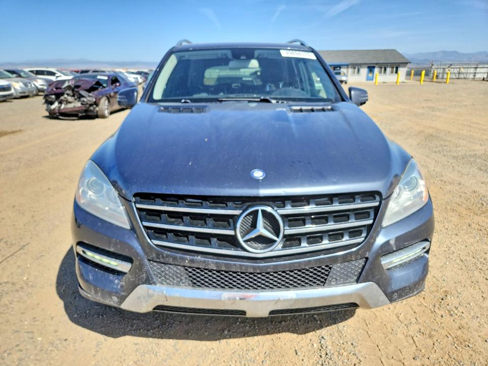 2013 Mercedes-benz Ml მანქანა იყიდება აუქციონზე, vin: 4JGDA5HB4DA164106, აუქციონის ნომერი: 49894376