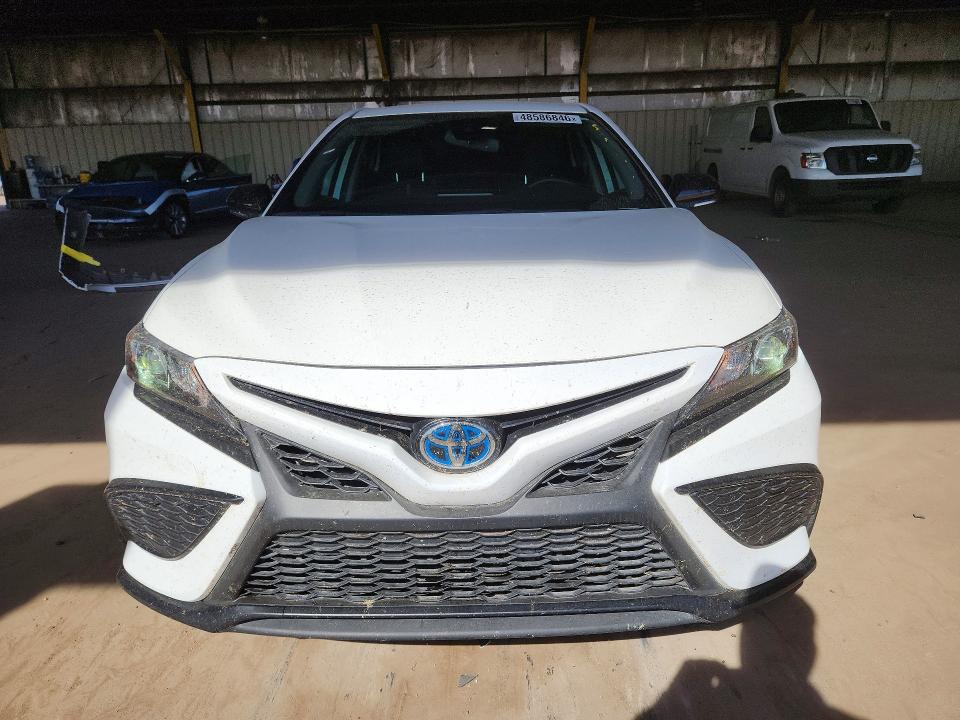 48586846 :رقم المزاد ، 4T1T31AK4RU078180 vin ، 2024 Toyota Camry Hybrid مزاد بيع