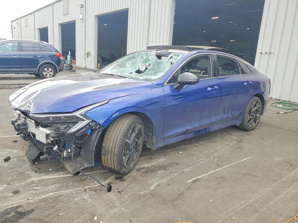 Продажа на аукционе авто 2025 Kia K5, vin: KNAG64J74S5305696, номер лота: 51403986