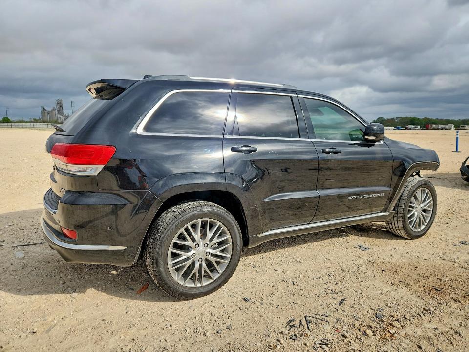 48519296 :رقم المزاد ، 1C4RJEJG8HC743383 vin ، 2017 Jeep Grand Cherokee مزاد بيع