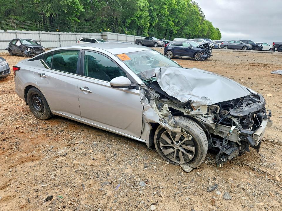 51375316 :رقم المزاد ، 1N4BL4BV0LC245891 vin ، 2020 Nissan Altima مزاد بيع