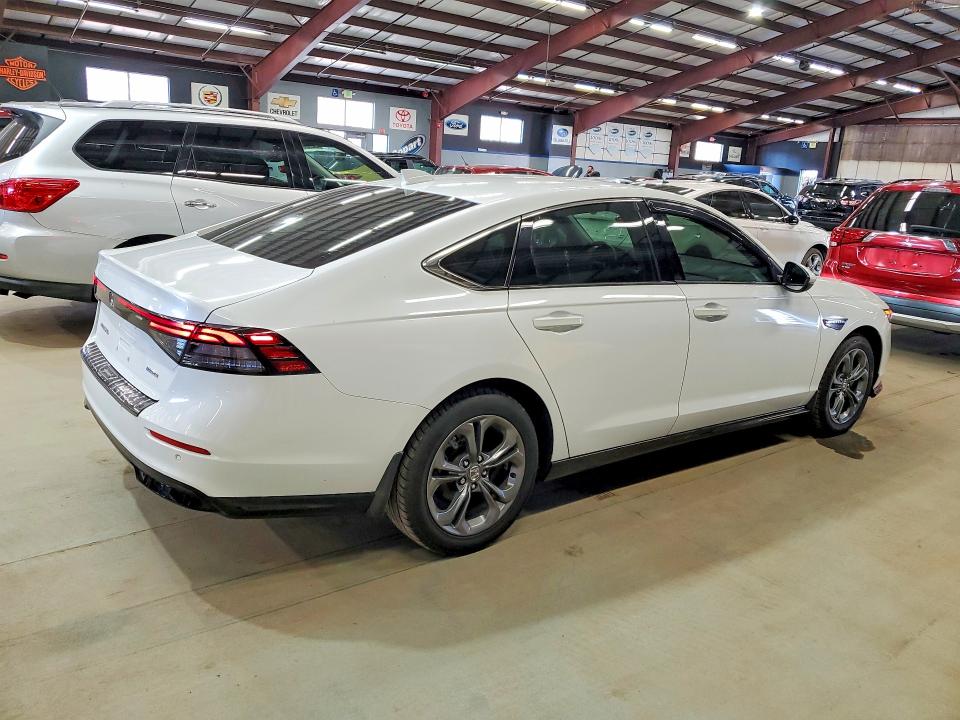 Продажа на аукционе авто 2023 Honda Accord, vin: 1HGCY2F60PA016895, номер лота: 48636386