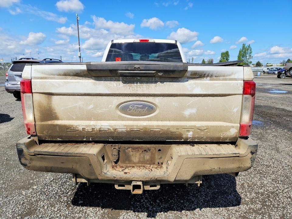 2018 Ford F250 მანქანა იყიდება აუქციონზე, vin: 1FT7W2B69JEB52597, აუქციონის ნომერი: 49753316