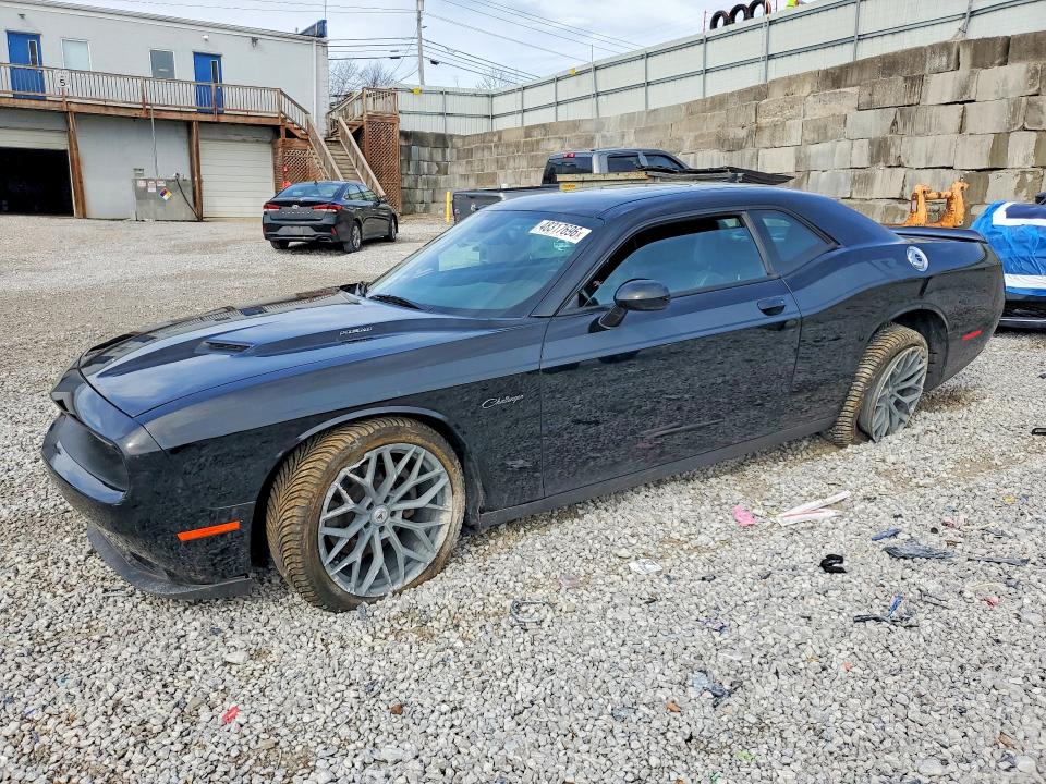 Продаж на аукціоні авто 2015 Dodge Challenger, vin: 2C3CDZBT2FH809814, номер лоту: 48317696