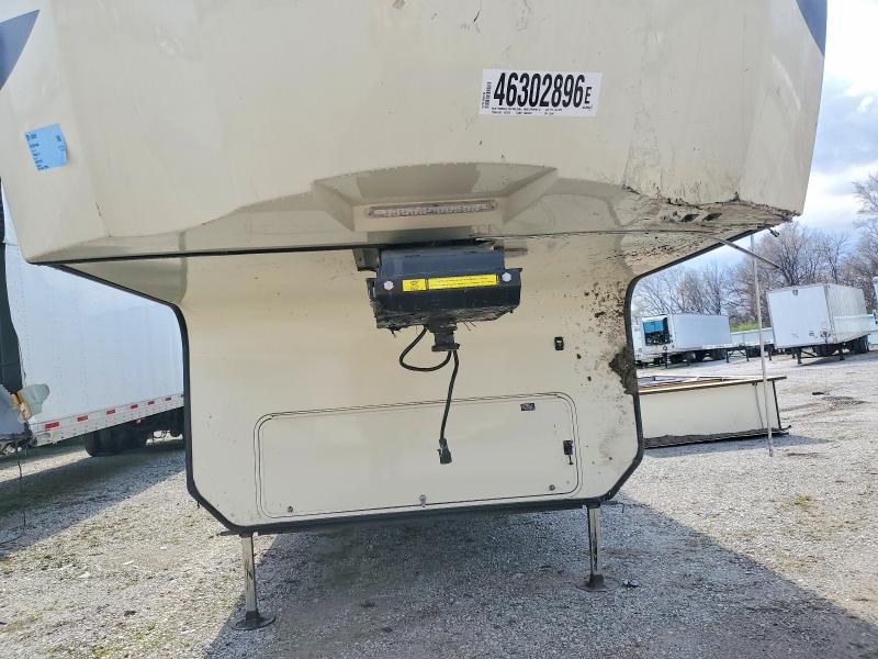 46302896 :رقم المزاد ، 1UJCJ0BV9K1LL0350 vin ، 2019 Jayco North Poin مزاد بيع