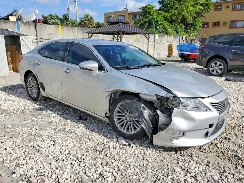 Продаж на аукціоні авто 2015 Lexus Es, vin: JTHBK1GG4F2175519, номер лоту: 49915266