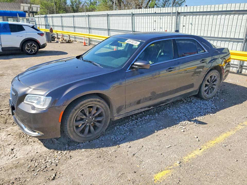 Auction sale of the 2019 Chrysler 300, vin: 2C3CCARG9KH569152, lot number: 48975276