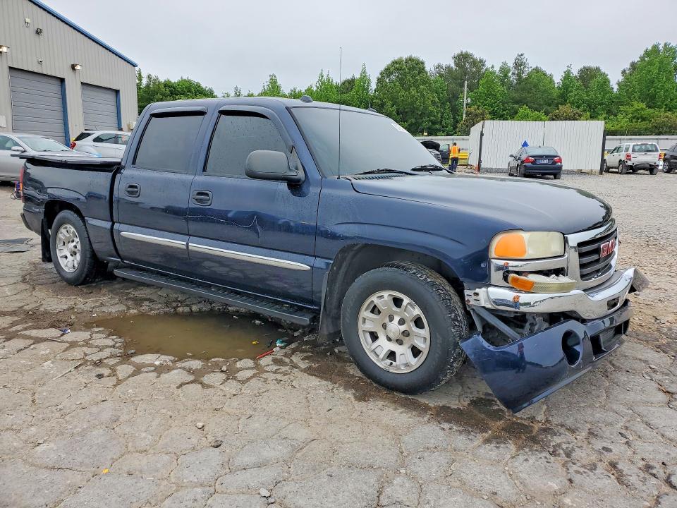 Продажа на аукционе авто 2005 Gmc New Sierra, vin: 2GTEC13T451360926, номер лота: 51962736