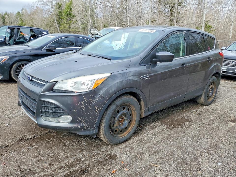 48817206 :رقم المزاد ، 1FMCU0G7XFUC09571 vin ، 2015 Ford Escape مزاد بيع