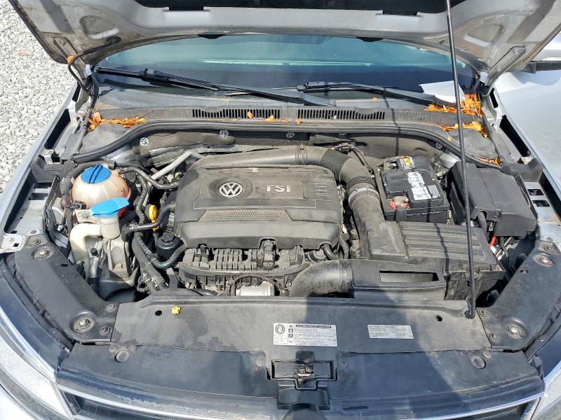 50300886 :رقم المزاد ، 3VWD07AJ5FM310634 vin ، 2015 Volkswagen Jetta مزاد بيع