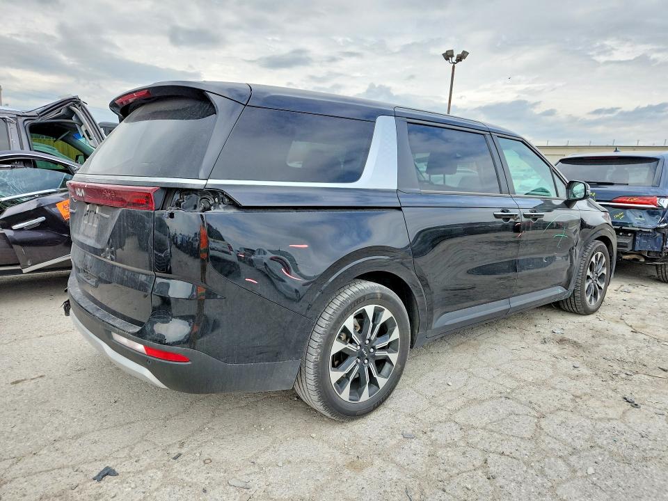 49324176 :رقم المزاد ، KNDNC5H30P6239242 vin ، 2023 Kia Carnival مزاد بيع