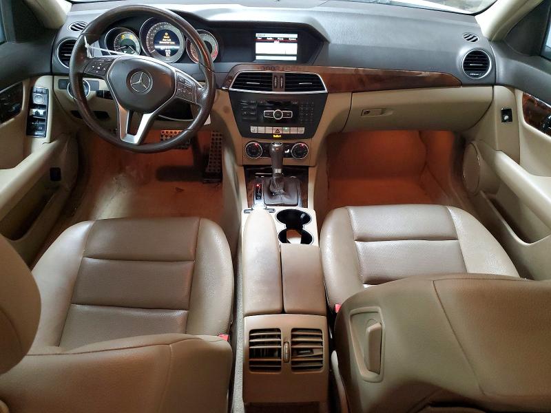Продаж на аукціоні авто 2013 Mercedes-benz C, vin: WDDGF8AB5DR290996, номер лоту: 49572536