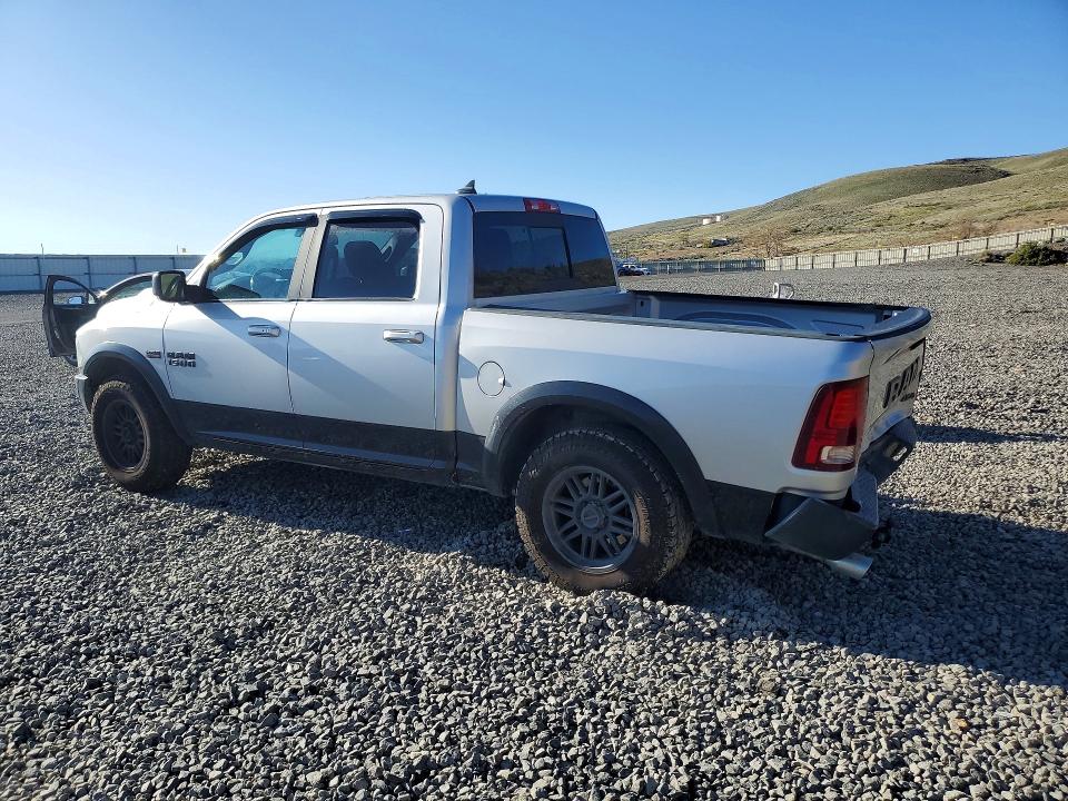 50788846 :رقم المزاد ، 1C6RR7YT2JS156252 vin ، 2018 Ram 1500 مزاد بيع