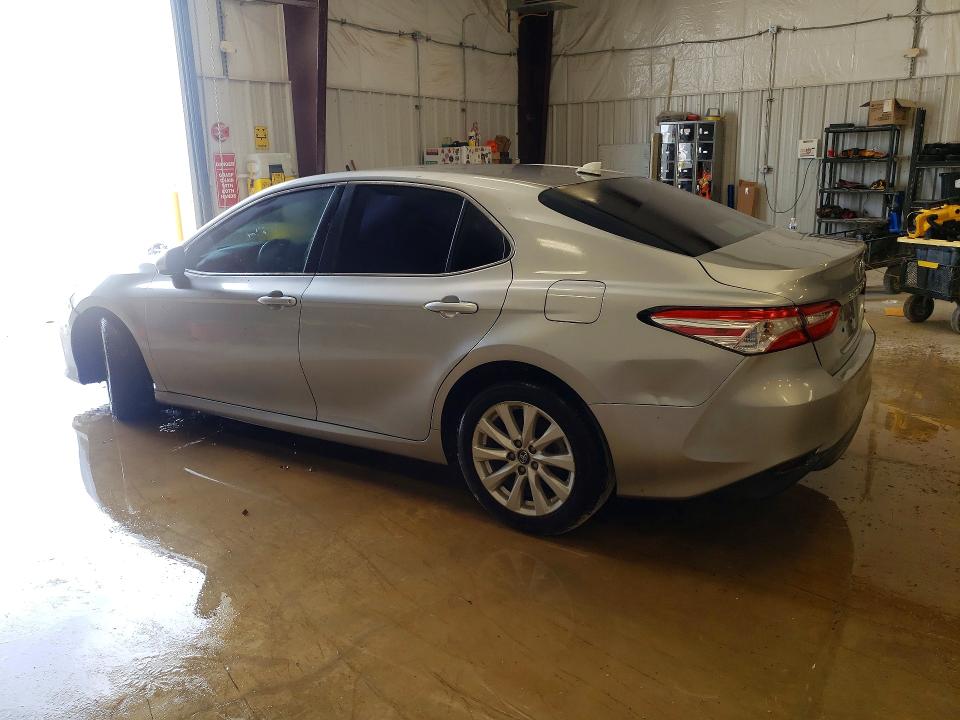 2019 Toyota Camry მანქანა იყიდება აუქციონზე, vin: 4T1B11HK0KU770594, აუქციონის ნომერი: 51327346