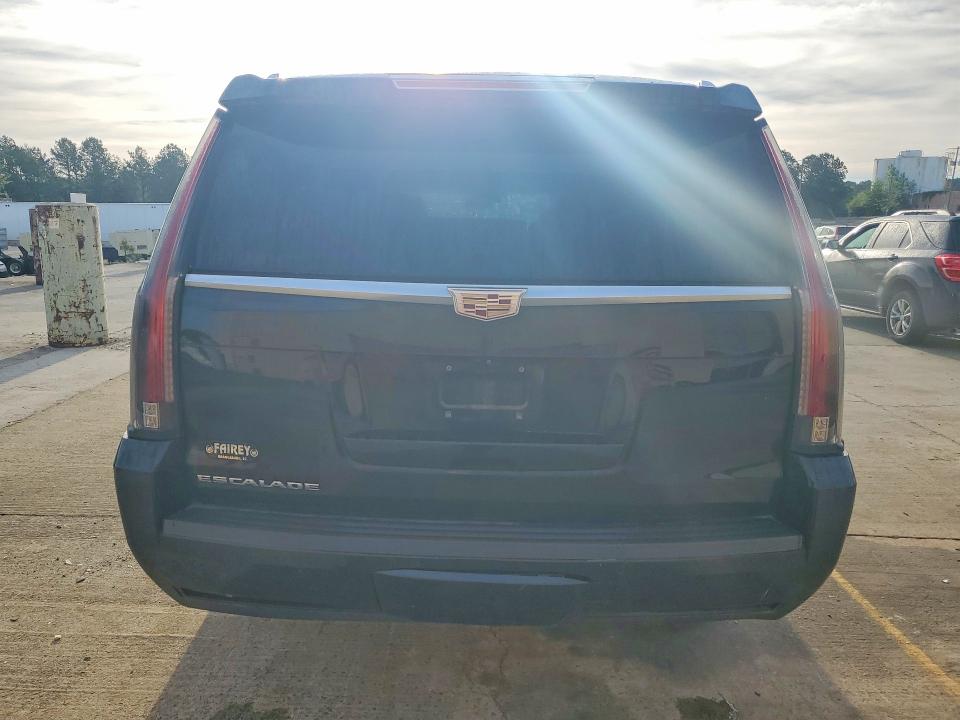 49756566 :رقم المزاد ، 1GYS3HKJXHR387923 vin ، 2017 Cadillac Escalade مزاد بيع