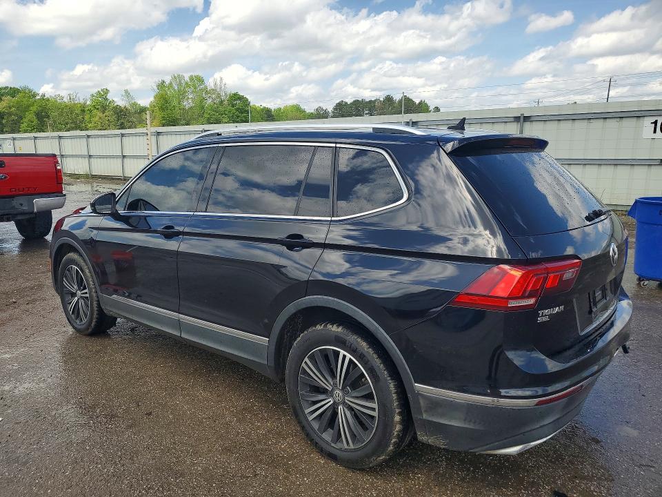 Продажа на аукционе авто 2018 Volkswagen Tiguan, vin: 3VV3B7AX6JM103242, номер лота: 47593246