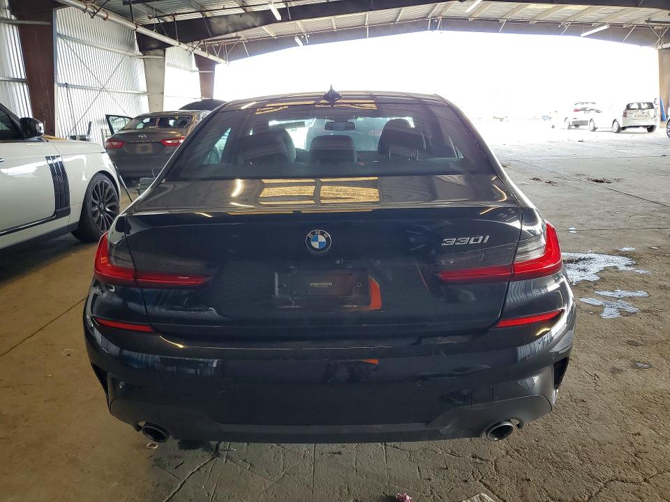 51183286 :رقم المزاد ، 3MW5R1J05M8B58603 vin ، 2021 Bmw 330i مزاد بيع