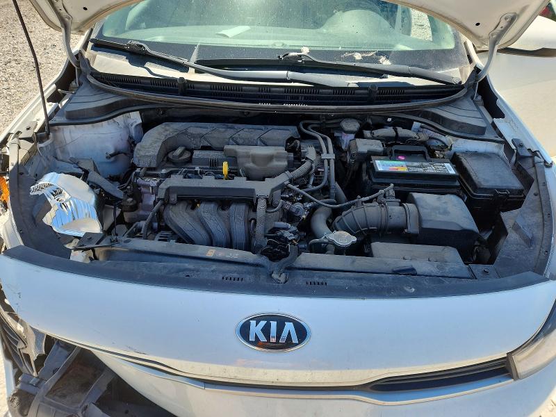 49302466 :رقم المزاد ، 3KPA24AD3ME392802 vin ، 2021 Kia Rio مزاد بيع