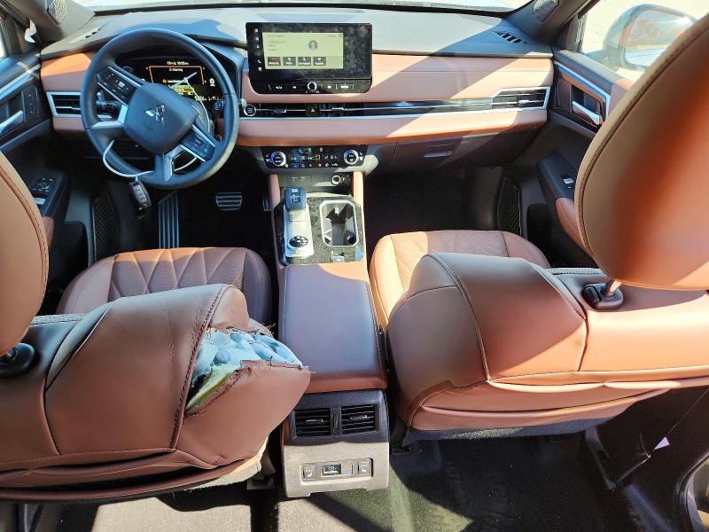 Продаж на аукціоні авто 2025 Mitsubishi Outlander, vin: JA4J3WA87SZ025957, номер лоту: 49893406