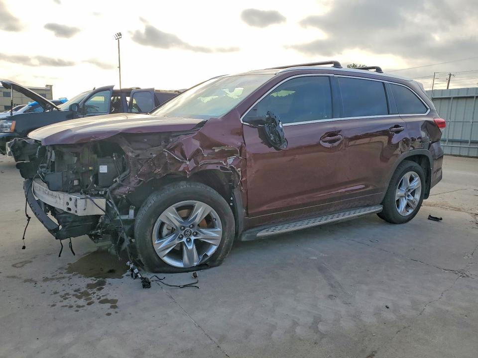 2019 Toyota Highlander მანქანა იყიდება აუქციონზე, vin: 5TDYZRFH8KS340393, აუქციონის ნომერი: 50103666