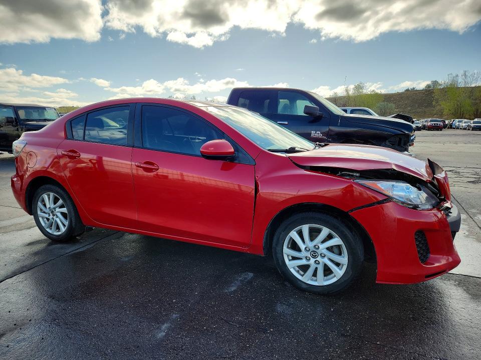 49494116 :رقم المزاد ، JM1BL1W70D1751660 vin ، 2013 Mazda 3 مزاد بيع