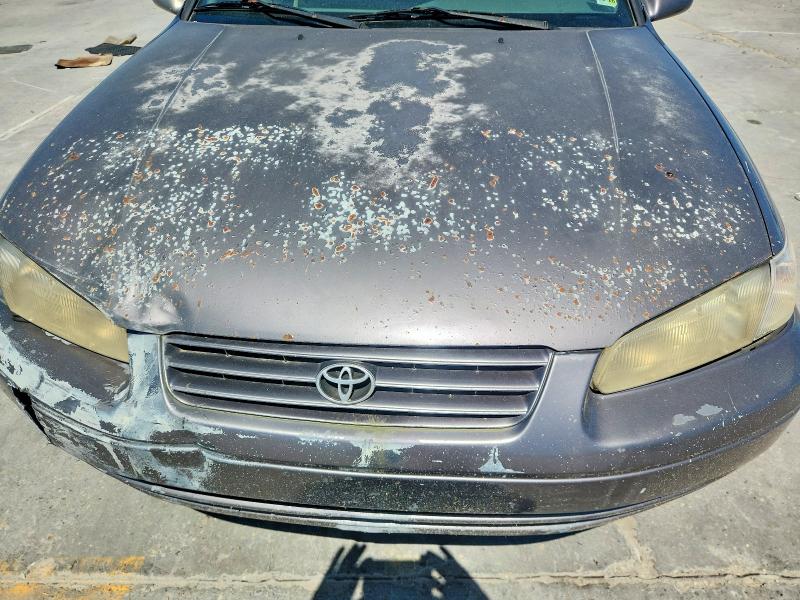 1998 Toyota Camry მანქანა იყიდება აუქციონზე, vin: 4T1BG22K6WU363625, აუქციონის ნომერი: 49761366