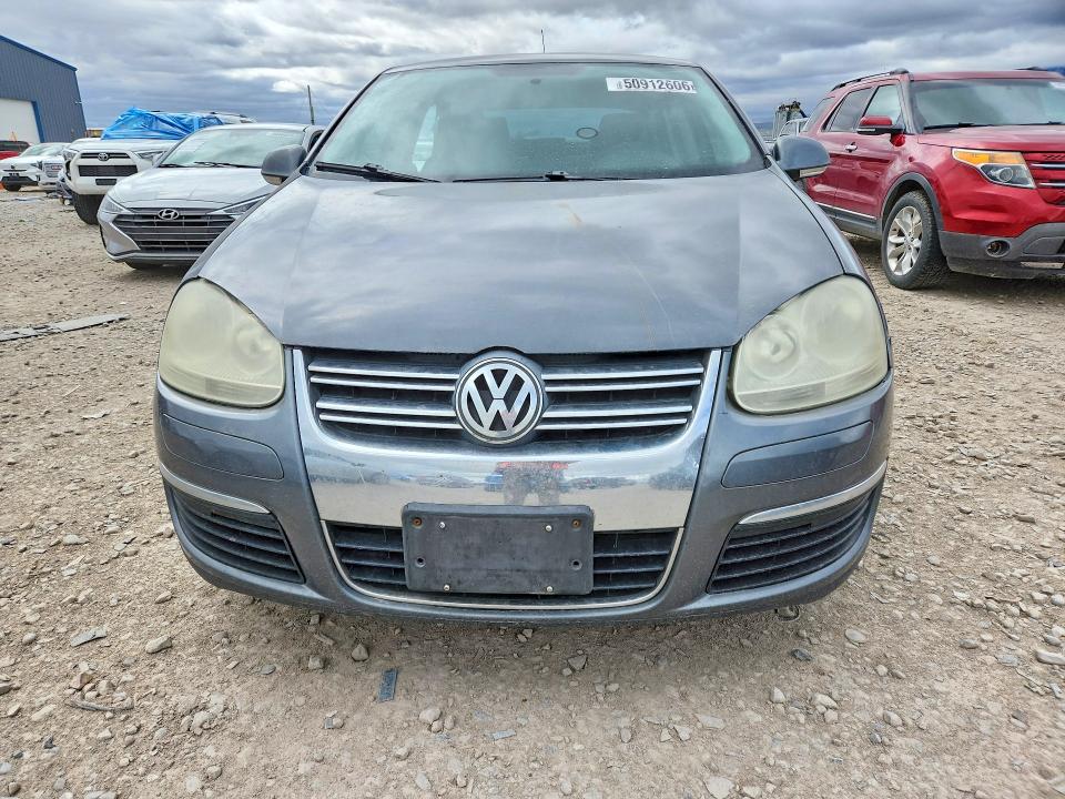 2009 Volkswagen Jetta მანქანა იყიდება აუქციონზე, vin: 3VWJM71KX9M039946, აუქციონის ნომერი: 50912606
