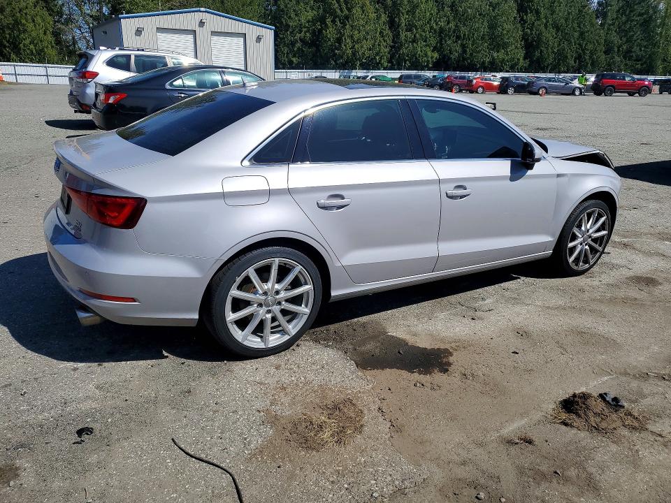 Продажа на аукционе авто 2015 Audi A3, vin: WAUEFGFF2F1114588, номер лота: 50256806
