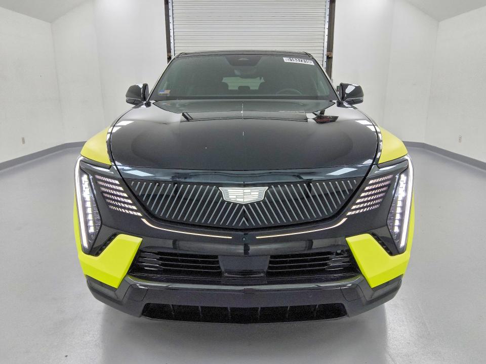 2025 Cadillac Escalade Iq მანქანა იყიდება აუქციონზე, vin: 1GYTEFKL8SU107716, აუქციონის ნომერი: 51837316