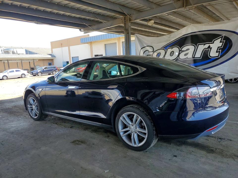 Продажа на аукционе авто 2013 Tesla Model S, vin: 5YJSA1CN9DFP07270, номер лота: 50057816