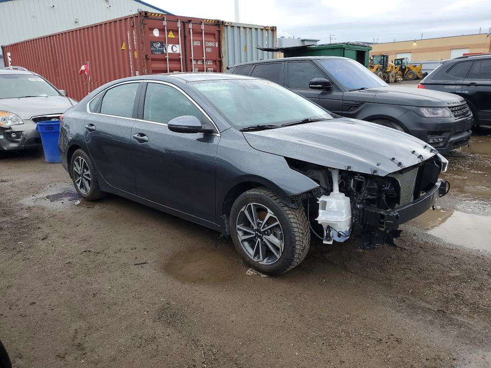 48395666 :رقم المزاد ، 3KPF34AD7NE535917 vin ، 2022 Kia Forte مزاد بيع