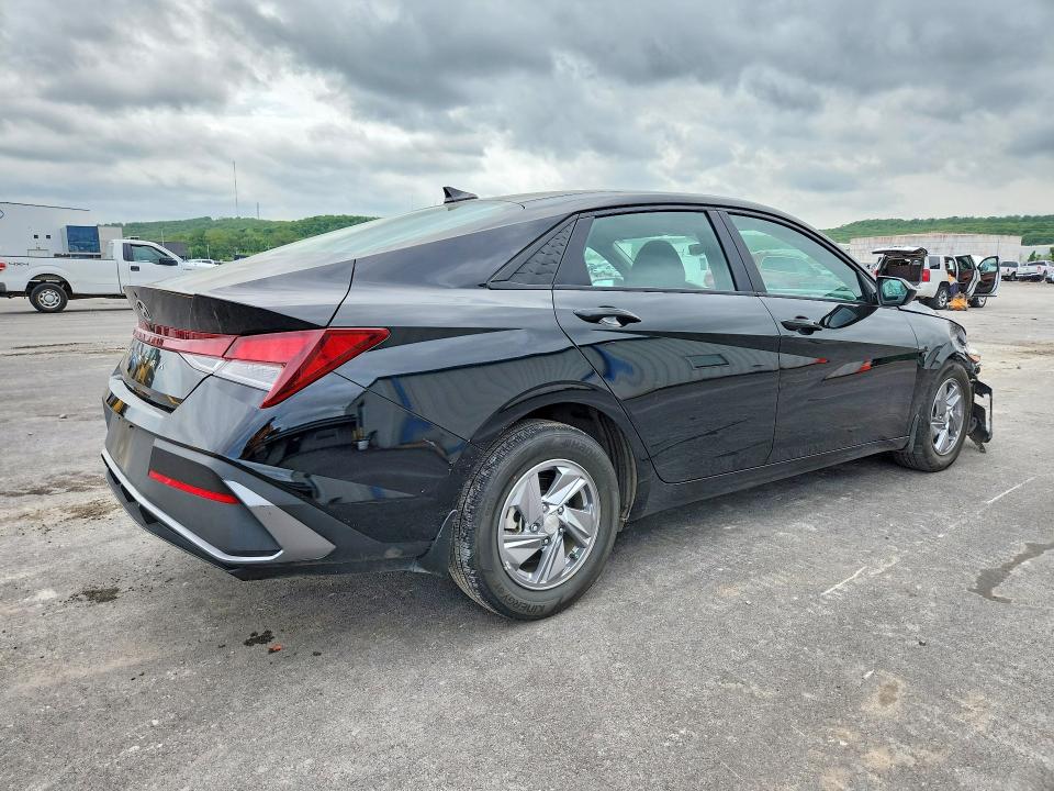 2024 Hyundai Elantra მანქანა იყიდება აუქციონზე, vin: KMHLL4DG2RU817684, აუქციონის ნომერი: 50061716