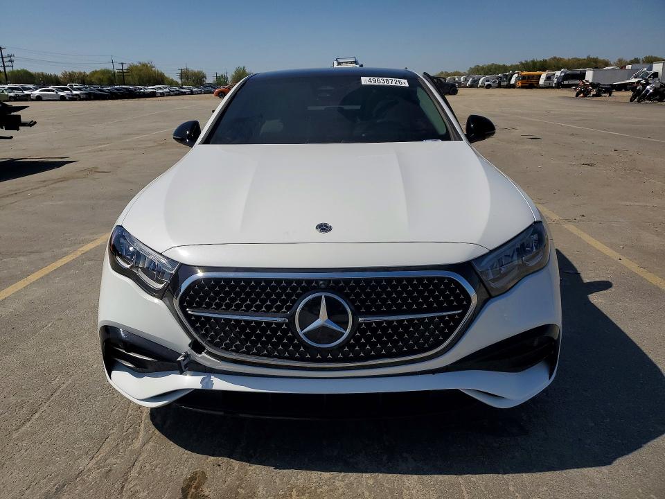 49638726 :رقم المزاد ، W1KLF4HB0SA114298 vin ، 2025 Mercedes-benz E مزاد بيع