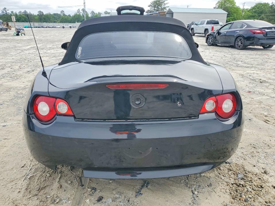 51796606 :رقم المزاد ، 4USBT53565LU09690 vin ، 2005 Bmw Z4 مزاد بيع