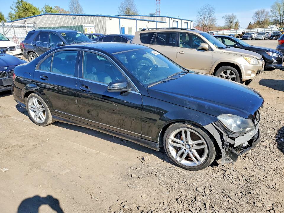 Aukcja sprzedaży 2013 Mercedes-benz C, vin: WDDGF8AB8DR282567, numer aukcji: 49291916