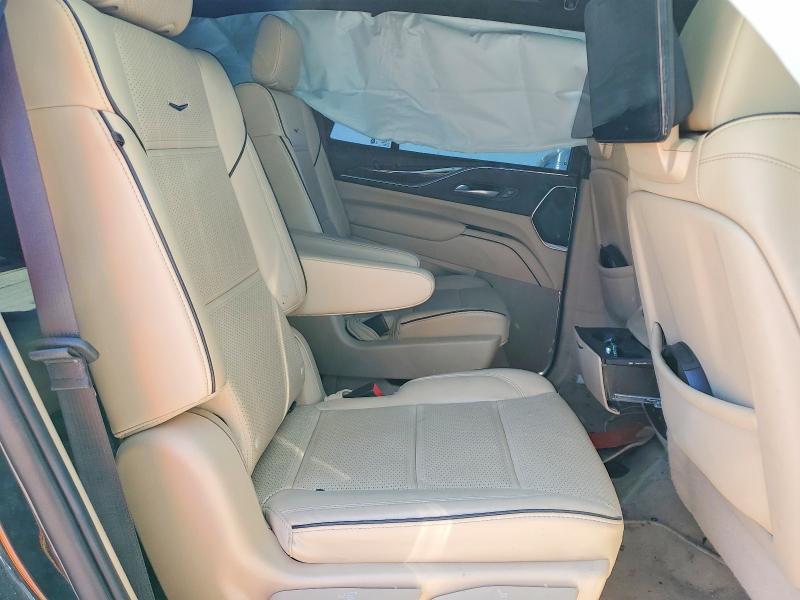 Продажа на аукционе авто 2023 Cadillac Escalade, vin: 1GYS4BKL3PR171048, номер лота: 49299566