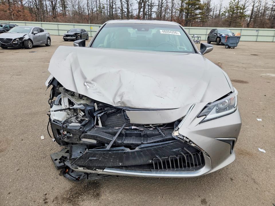 2020 Lexus Es 350 მანქანა იყიდება აუქციონზე, vin: 58ADZ1B10LU059456, აუქციონის ნომერი: 48094206
