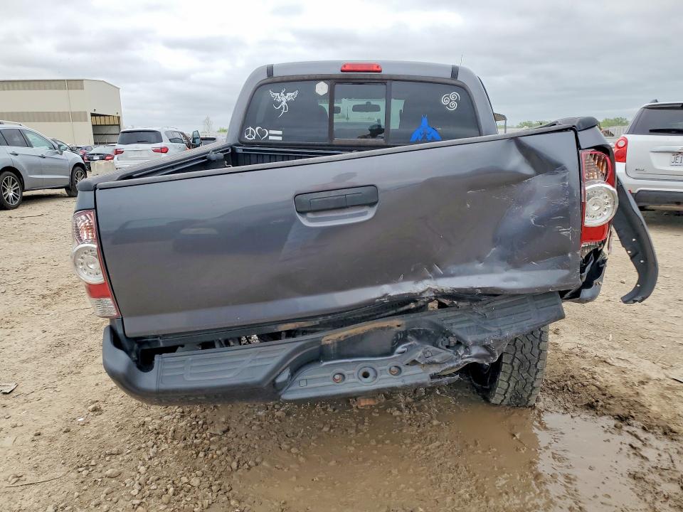 49797856 :رقم المزاد ، 5TFLU4EN4FX142123 vin ، 2015 Toyota Tacoma مزاد بيع