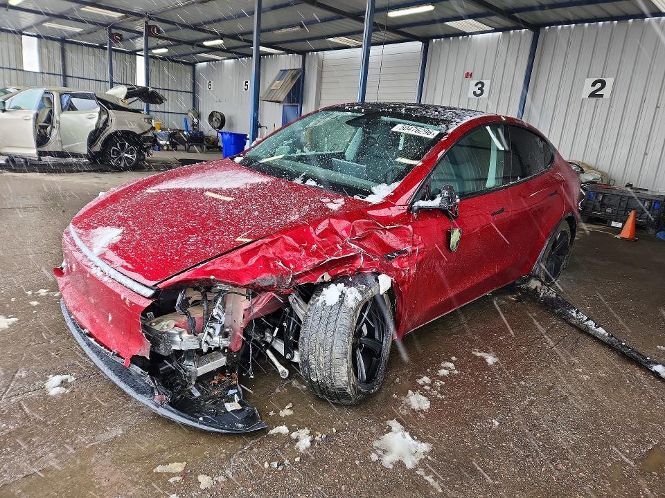 50476296 :رقم المزاد ، 7SAYGDEE1TF338347 vin ، 2026 Tesla Model Y مزاد بيع