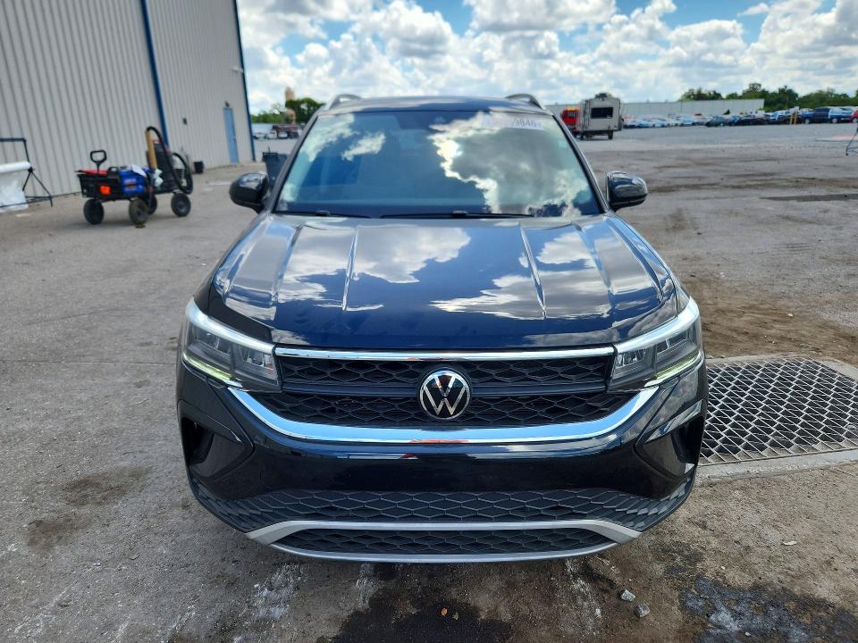 50969846 :رقم المزاد ، 3VVEX7B24RM095036 vin ، 2024 Volkswagen Taos مزاد بيع