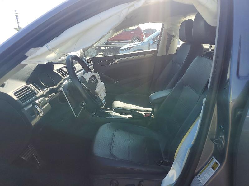 Продажа на аукционе авто 2017 Volkswagen Passat, vin: 1VWDT7A30HC063438, номер лота: 51561806